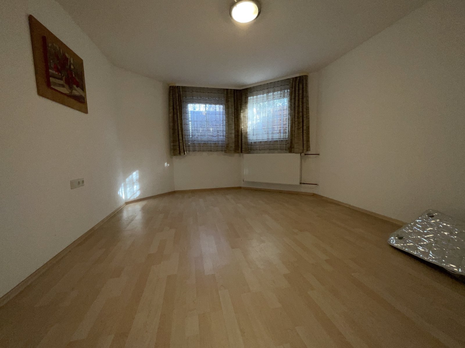 Zuhause für die ganze Familie – Großzügiges 2-Familienhaus mit Wintergarten und WoMo Stellplatz