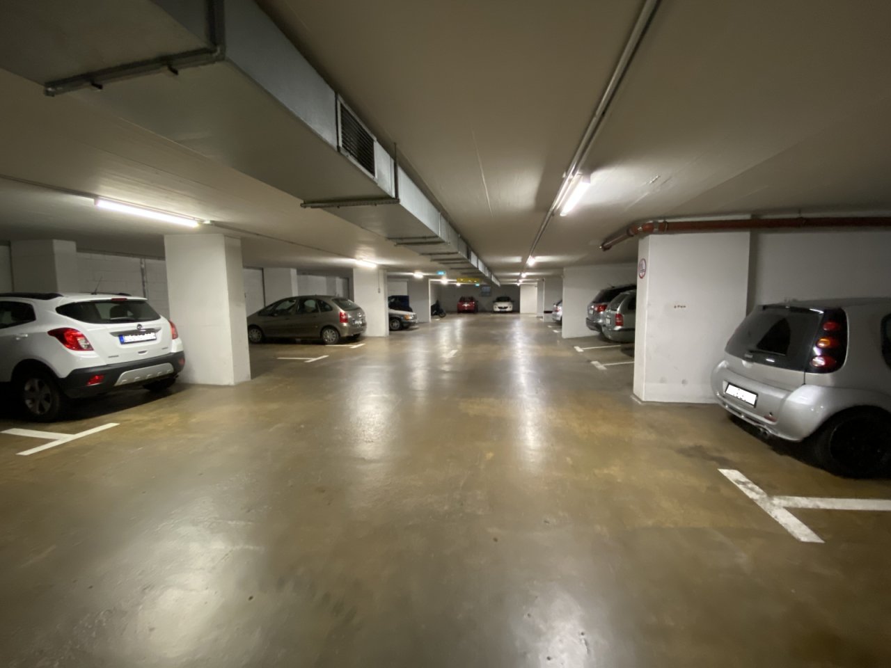 Tiefgarage Tiefgarage