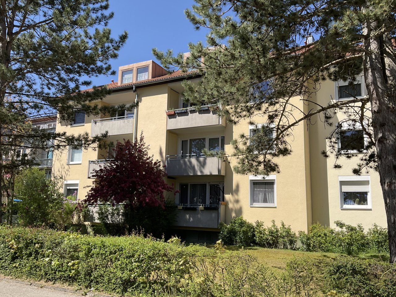 Ansicht des Hauses von Süden Ansicht des Hauses von Süden